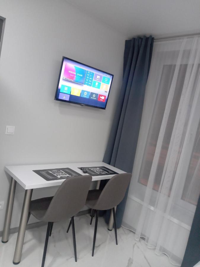 New Apartments Vip 3 Lviv Eksteriør billede